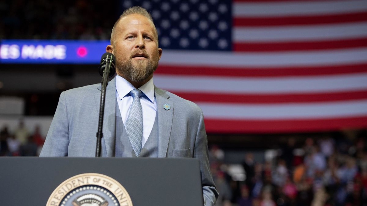Trump faturayı ona kesti