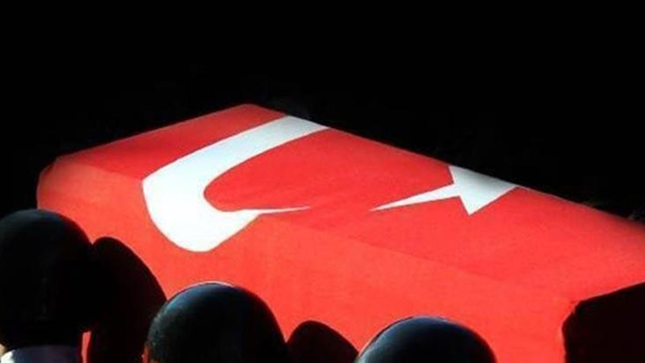 Patlamada şehit olan astsubay toprağa verildi