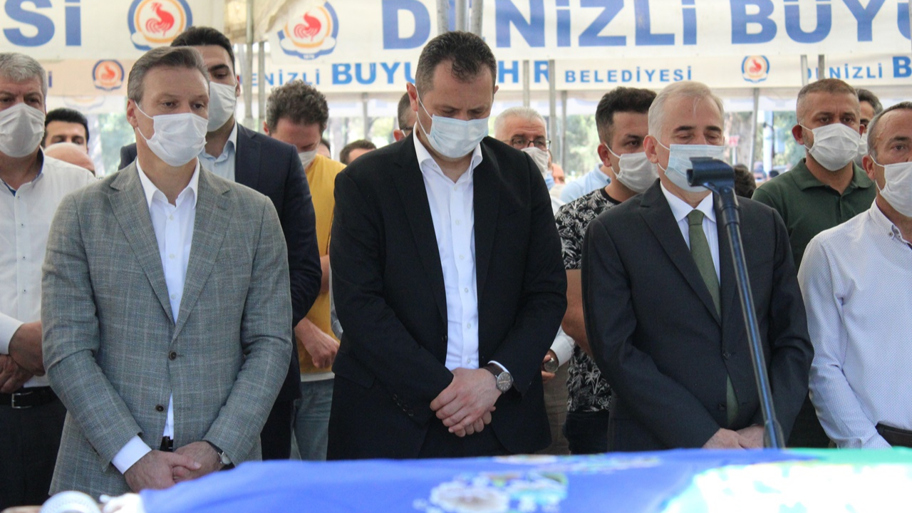 Erdoğan’ın korumasının annesi son yolculuğuna uğurlandı