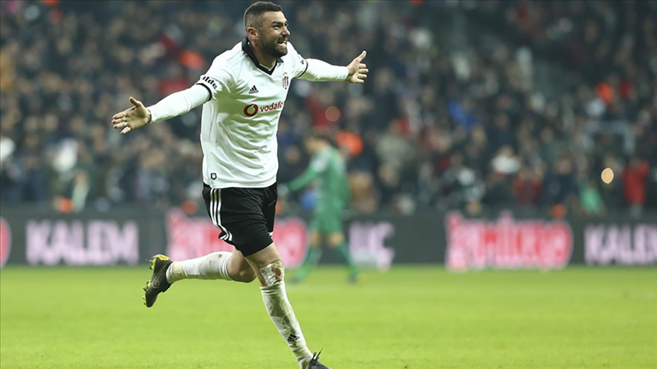 Beşiktaş'ın golcüsü Fransa'da forma giyecek