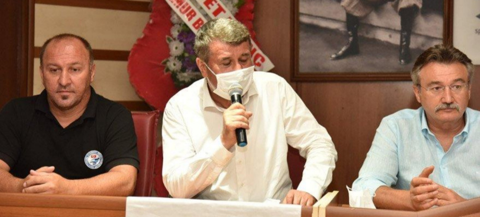 Belediye başkanı ve tüm ekibi karantinaya alındı
