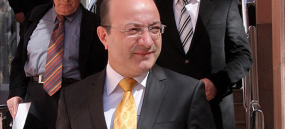 Cihaner adaylığını resmen açıkladı