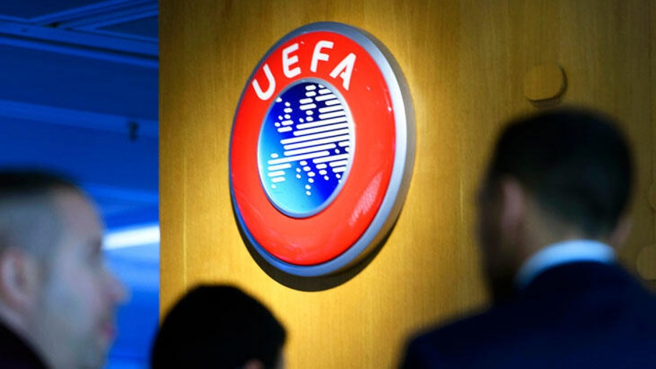 UEFA'dan Fenerbahçe'ye şok ceza