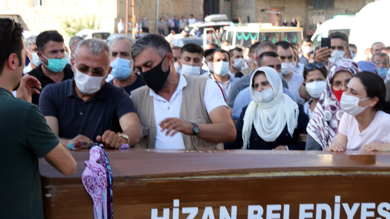 Pınar Gültekin toprağa verildi