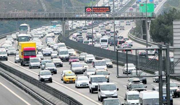 Köprü ve otoyollar saniyede 38 lira kazandırdı