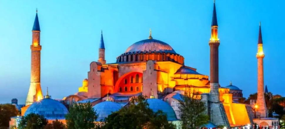 Ayasofya-i Kebir Camii artık Twitter'da