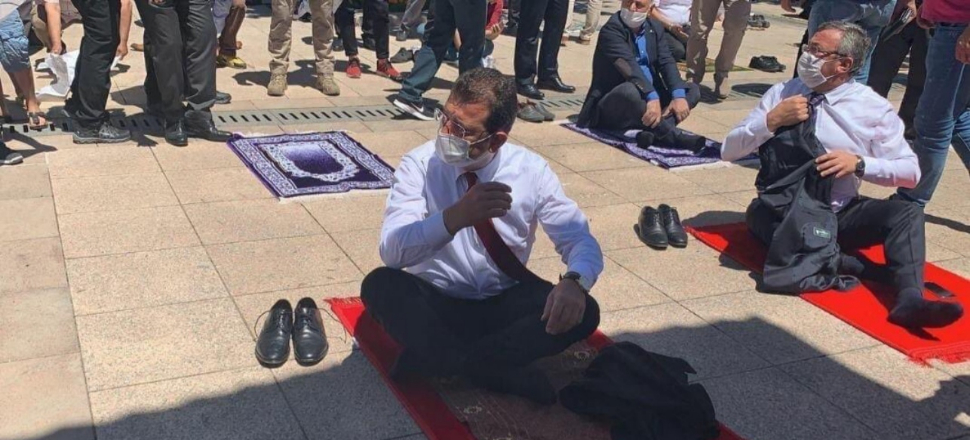 Gökçek sosyal medyadan laf attı!
