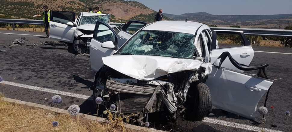 Bingöl’de feci kaza: 2 ölü, 5 yaralı