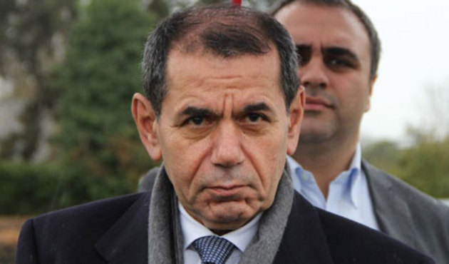 Dursun Özbek Mete Kalkavan'a patladı!