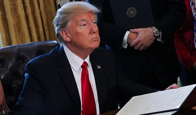 Hakimler, Trump'a adeta 'Sana Başkanlık yaptırmayacağız!' diyor