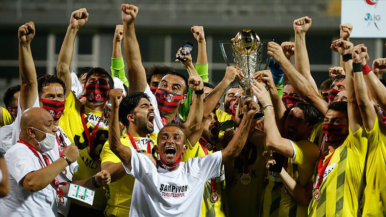 Turgutluspor TFF 2. Lig'e yükseldi