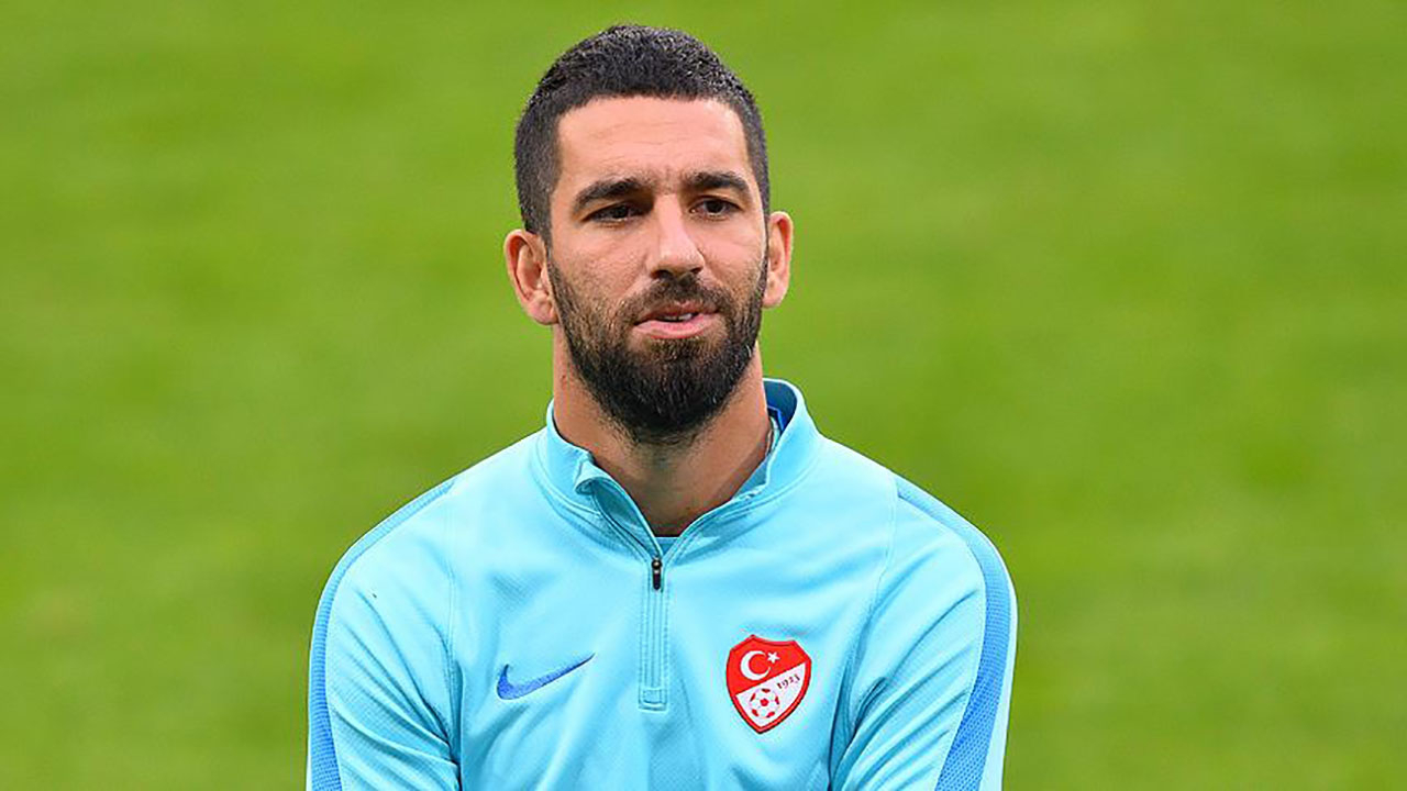 Arda Turan Galatasaray'a 'imza atıyor' iddiası
