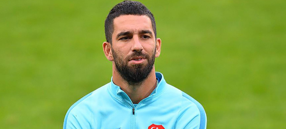 Arda Turan Galatasaray'a 'imza atıyor' iddiası