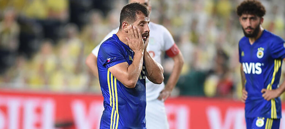 Emre Belözoğlu'na sürpriz teklif geldi