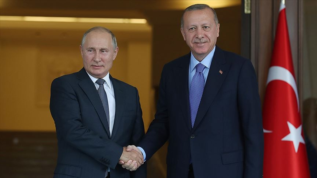 Erdoğan ve Putin'den önemli görüşme