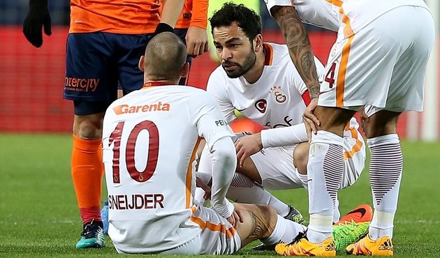 Sneijder, Selçuk İnan ve Carole'ün sakatlık durumları belli oldu
