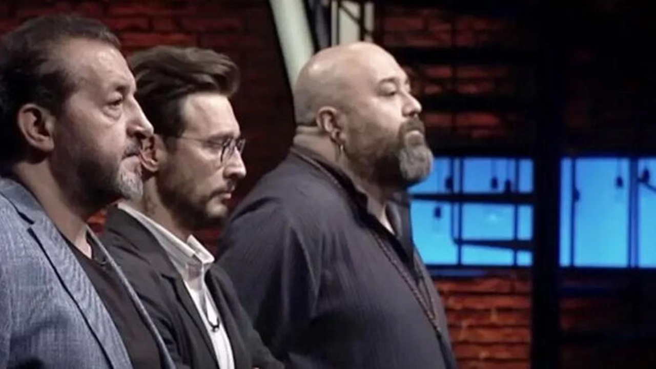 Masterchef'te bir ilk... Masterchef önlüğü elenen yarışmacıya verildi! İşte o yarışmacı...