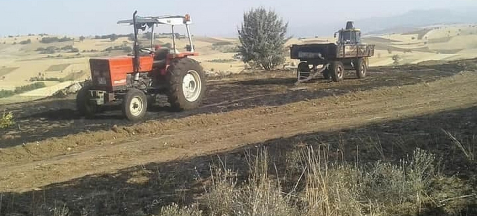 Traktörünü kurtarmak isterken canından oldu