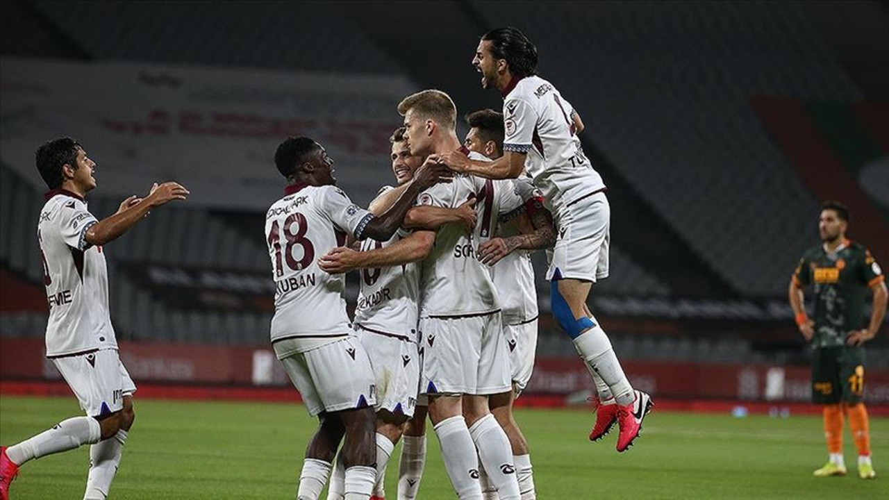 Trabzonspor Türkiye Kupası'nı sırtladı!
