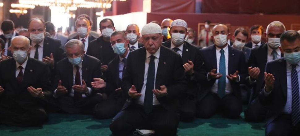 Yunan papazdan Erdoğan'a övgü