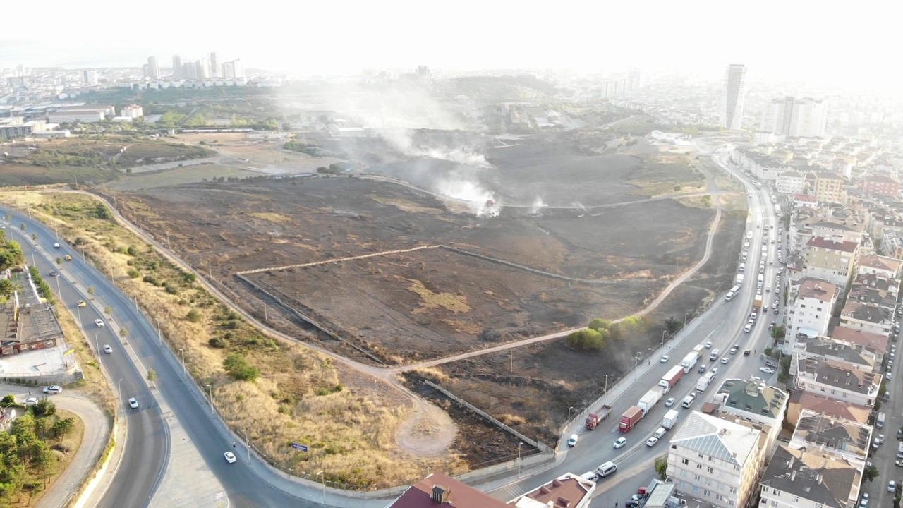 Maltepe'deki yangın alanı havadan görüntülendi