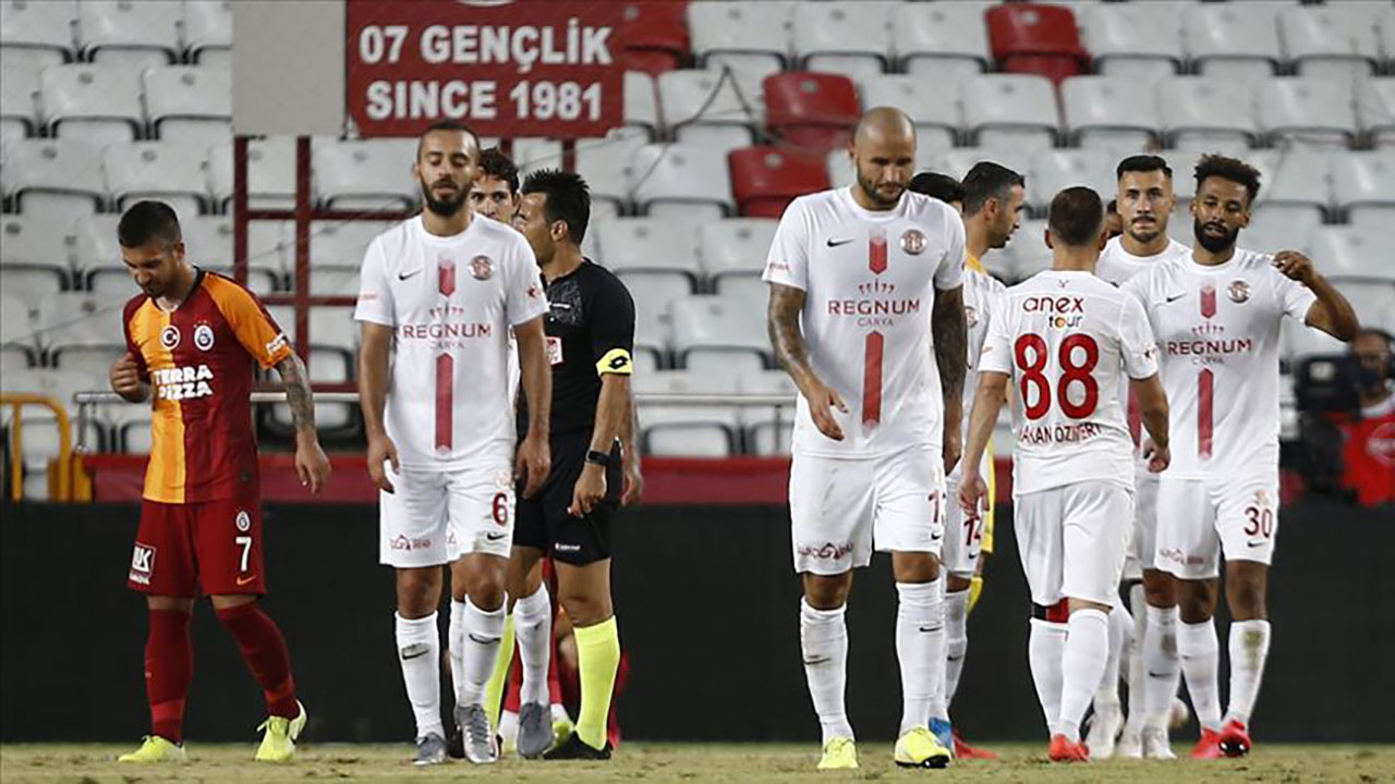 Antalyaspor sezona kötü başladı, rekorla tamamladı
