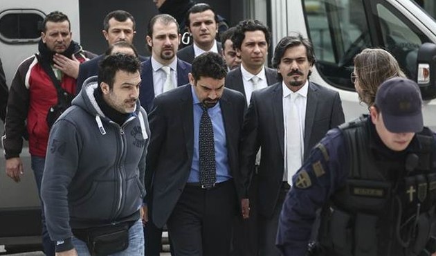 Yunanistan'a sığınan hainlerin kaçış planı ortaya çıktı!