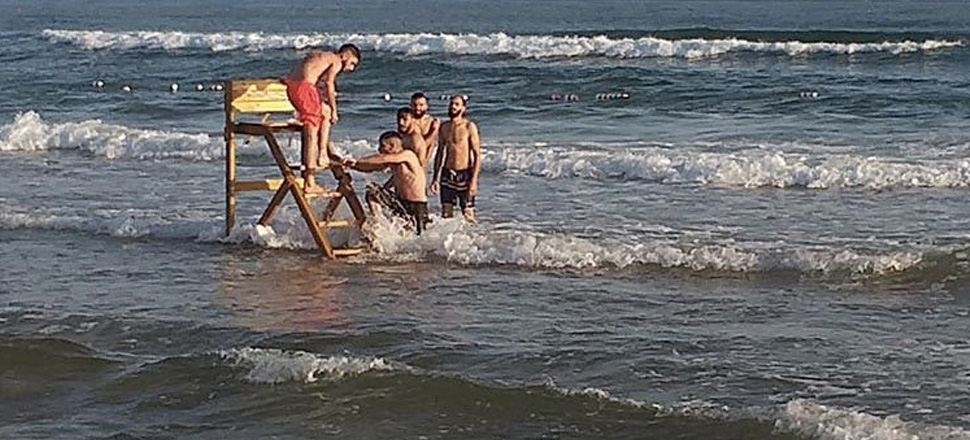 Can kurtaran kulesini söktüler!