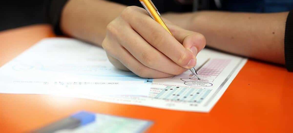 Tıp ve hukuk adaylarından Ziya Selçuk'a "baraj" çağrısı