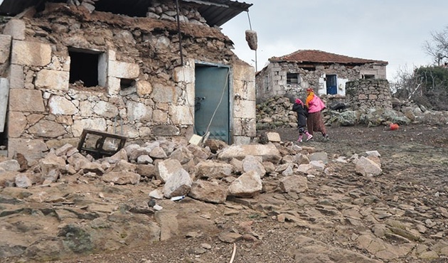 Korkutan açıklama: Çanakkale'de 6-6.5'luk büyük bir deprem olabilir!