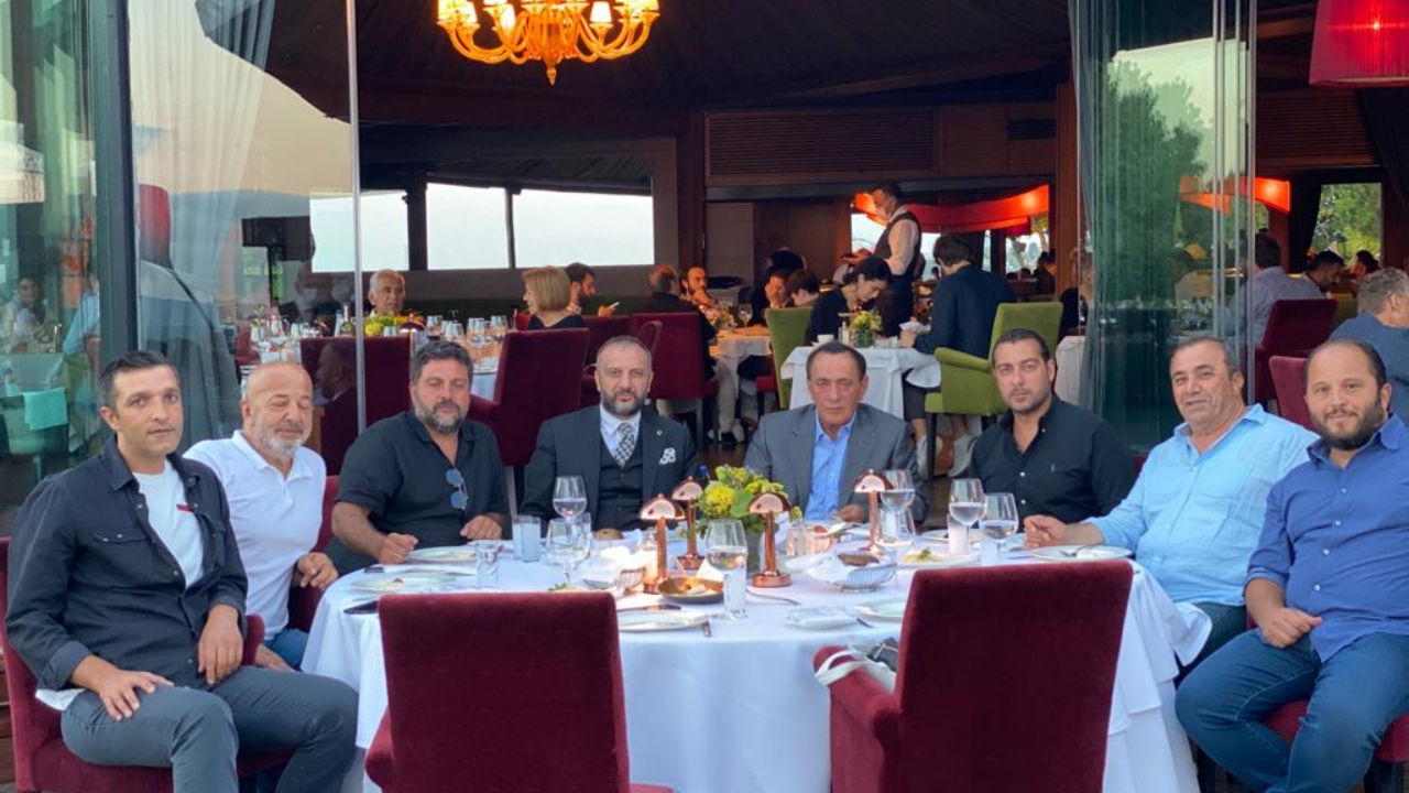 Alaattin Çakıcı, dostlarıyla yemekte buluştu