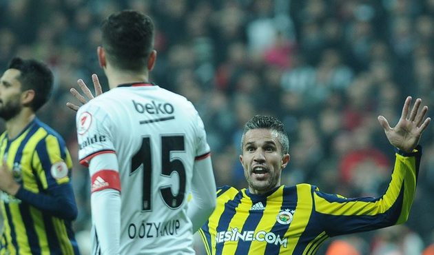 Oğuzhan Özyakup Van Persie'yi sildi!