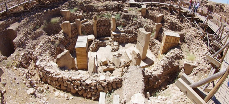 GÖBEKLİTEPE'DEKİ KAFATASI KÜLTÜ!