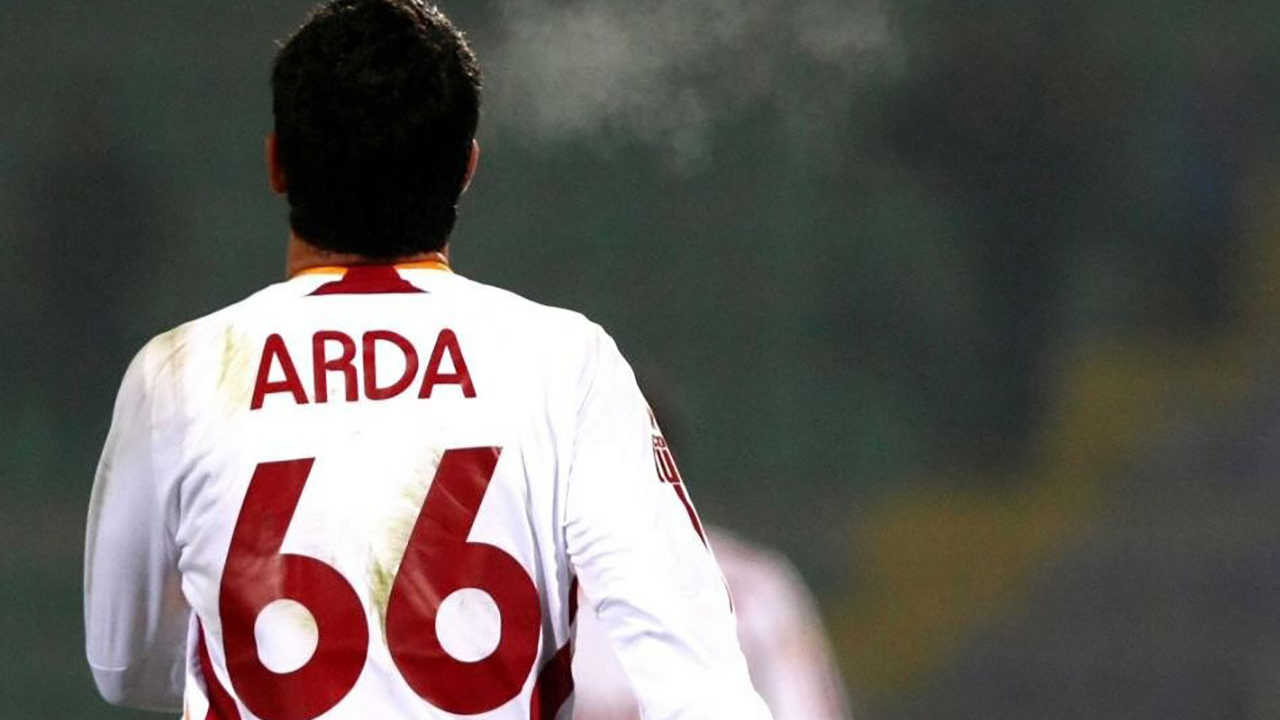 Arda Turan, Galatasaray'a geri döndü