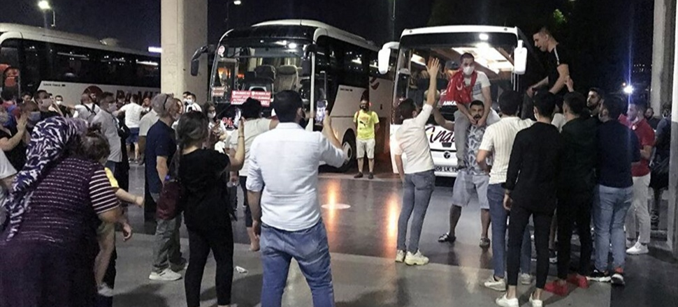 Yerlikaya duyurdu: Asker uğurlamaları yasak