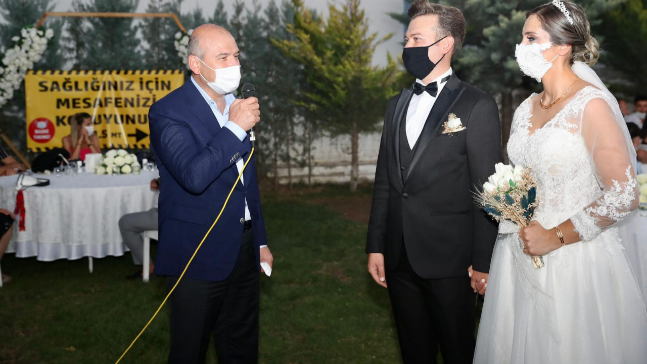 Bakan Soylu düğün denetimine katıldı