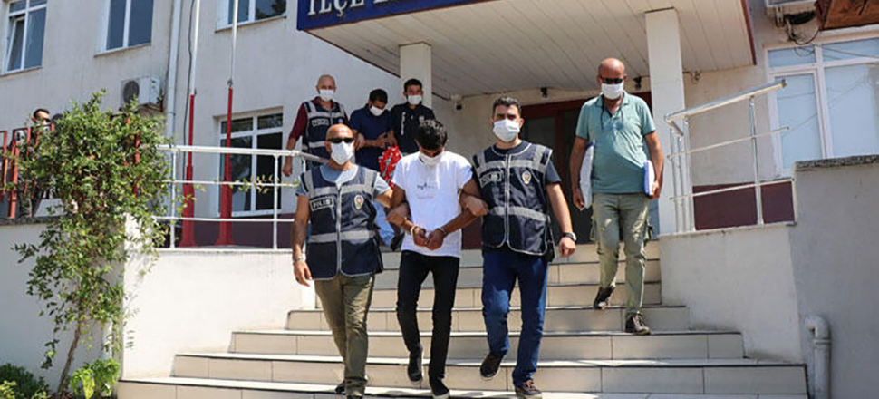 'Başkomiser Nevzat' diyerek dolandırıyorlardı