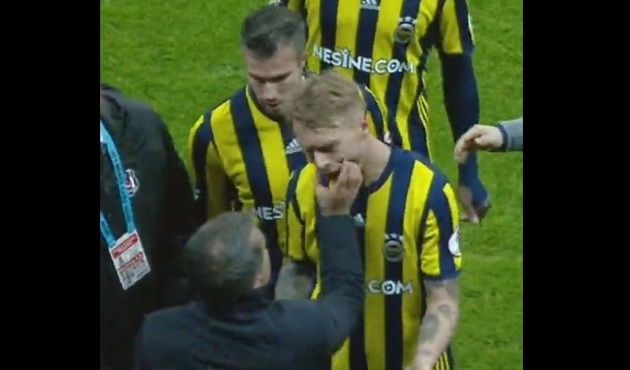 Şenol Güneş'ten Kjaer'e: Sana mı soracağım!