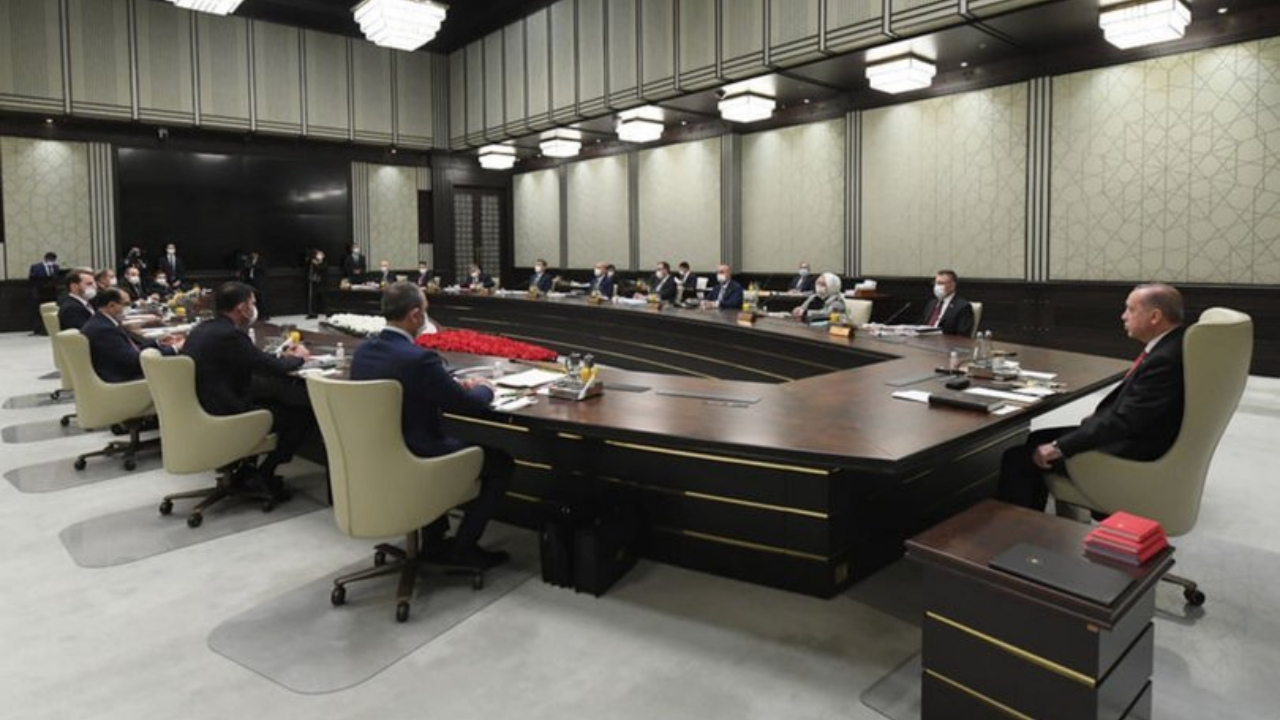 Kritik kabine toplantısı başladı