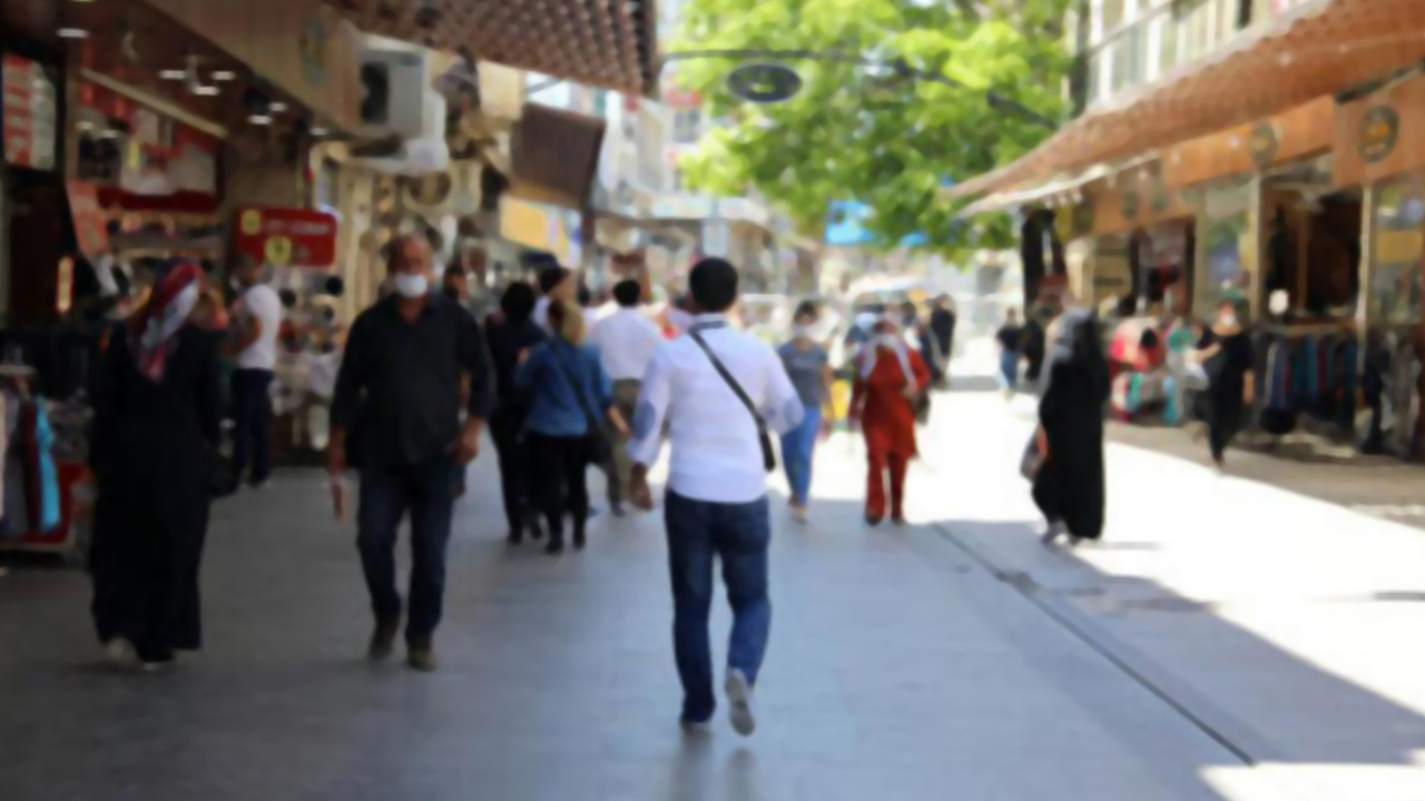 Gaziantep'te 65 yaş üstü vatandaşlara yeni kısıtlamalar getirildi
