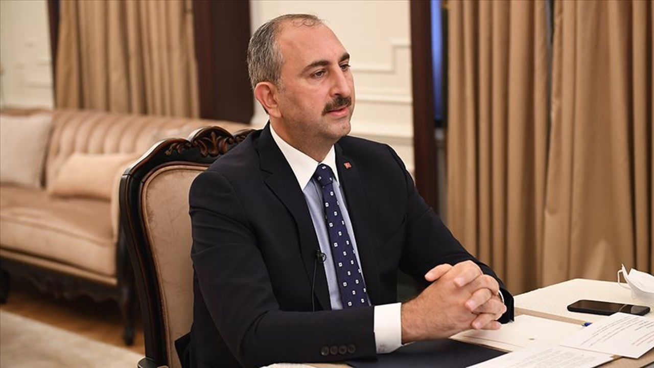 Bakan Gül: Yunanistan ve Mısır'ın anlaşması hukuka aykırıdır!