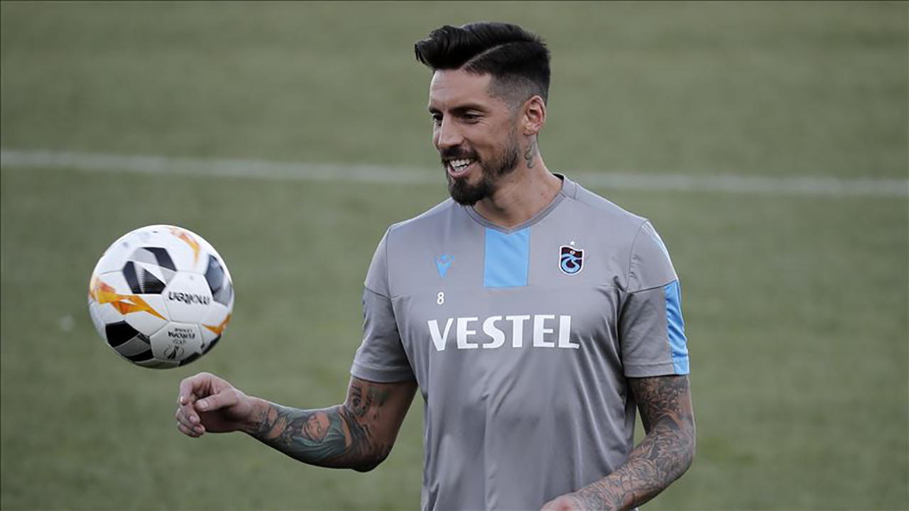 Trabzonspor'dan Jose Sosa'ya yeni teklif