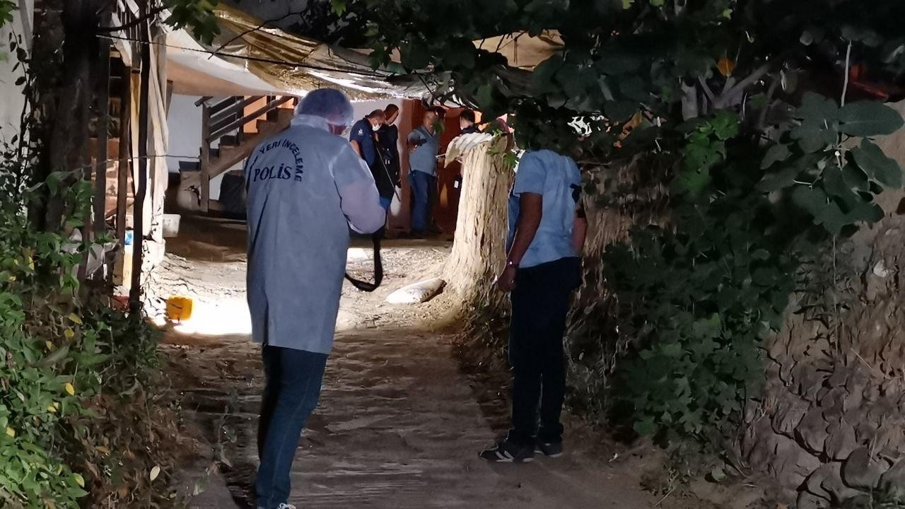 71 yaşındaki üvey amcası tarafından öldürüldü