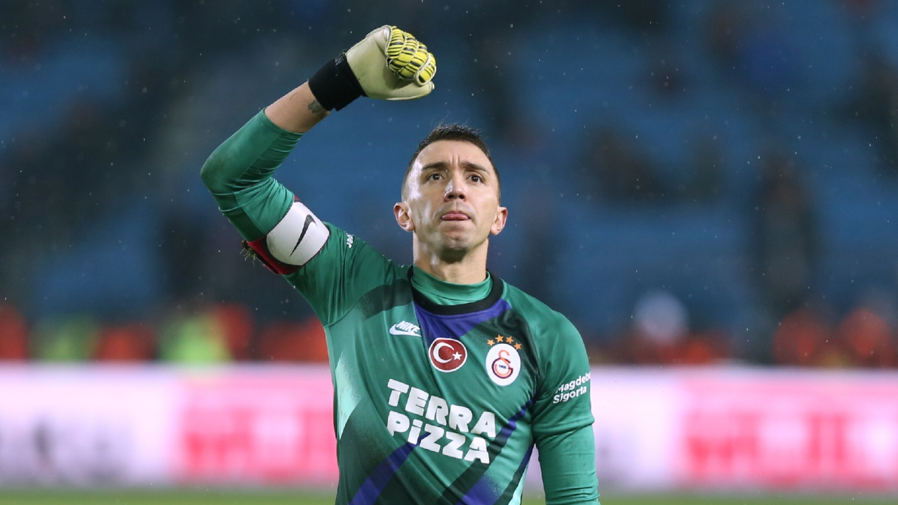 Galatasaray'dan Muslera kararı!