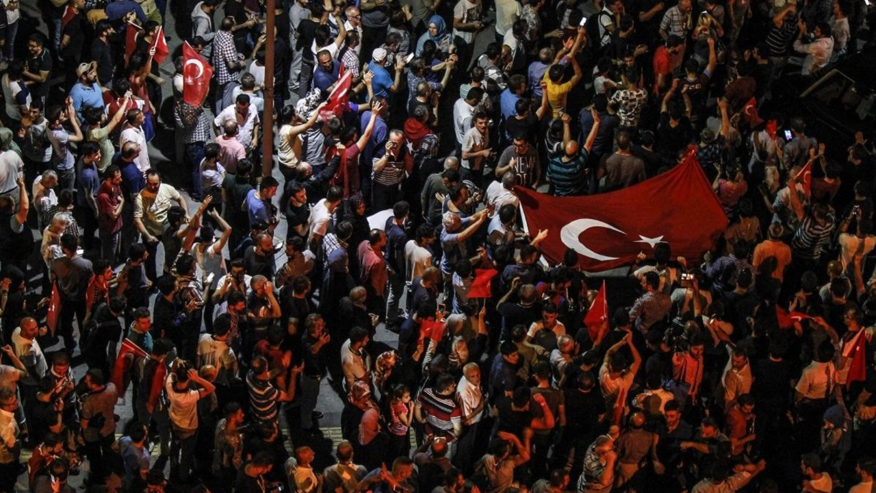 15 Temmuz'daki BAE-Suudi parmak izleri