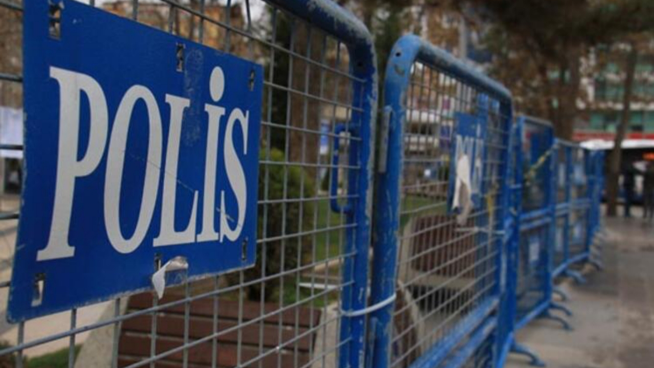 Hakkari'de toplu gösteri ve etkinlikler yasaklandı