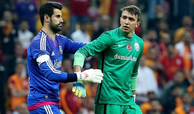 Muslera: Volkan Demirel sahada taraftar gibi