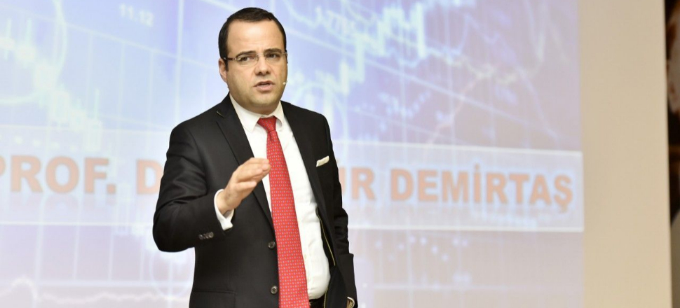 Prof. Demirtaş'tan akıllara zarar tweet!
