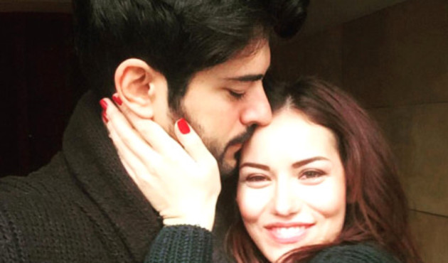 Mahlagha Jaberi ile anılan Burak Özçivit, Fahriye Evcen'in gönlünü aldı