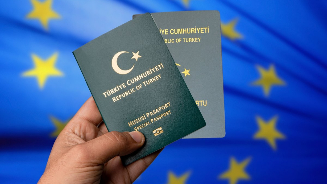 Türk vatandaşlarına Schengen vizesi verilmeyeceği iddialarına AB'den yanıt
